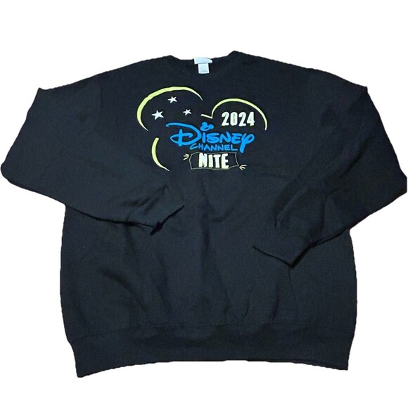 Disneyland After Dark Disney Channel Nite 2024 Sweatshirt Large Black NWOT - Picture 1 of 5